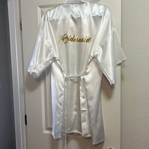Bridesmaid robe, size medium/large.